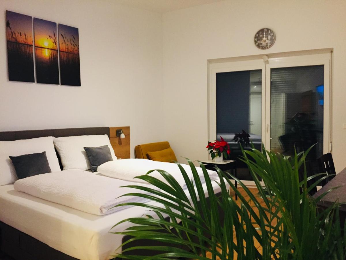 רוסט Sonnenweg Appartements מראה חיצוני תמונה
