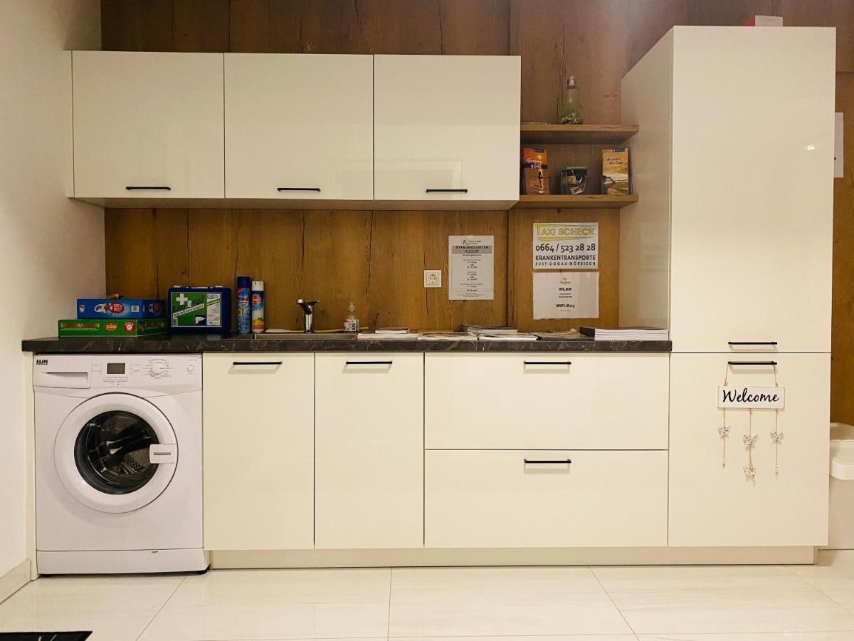 רוסט Sonnenweg Appartements מראה חיצוני תמונה